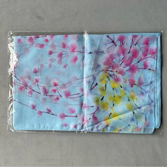 Floral Lightweight Scarf ~ 155 cm x 45 cm ~ 60” x 18 ~ Brand New! - Picture 7 of 9